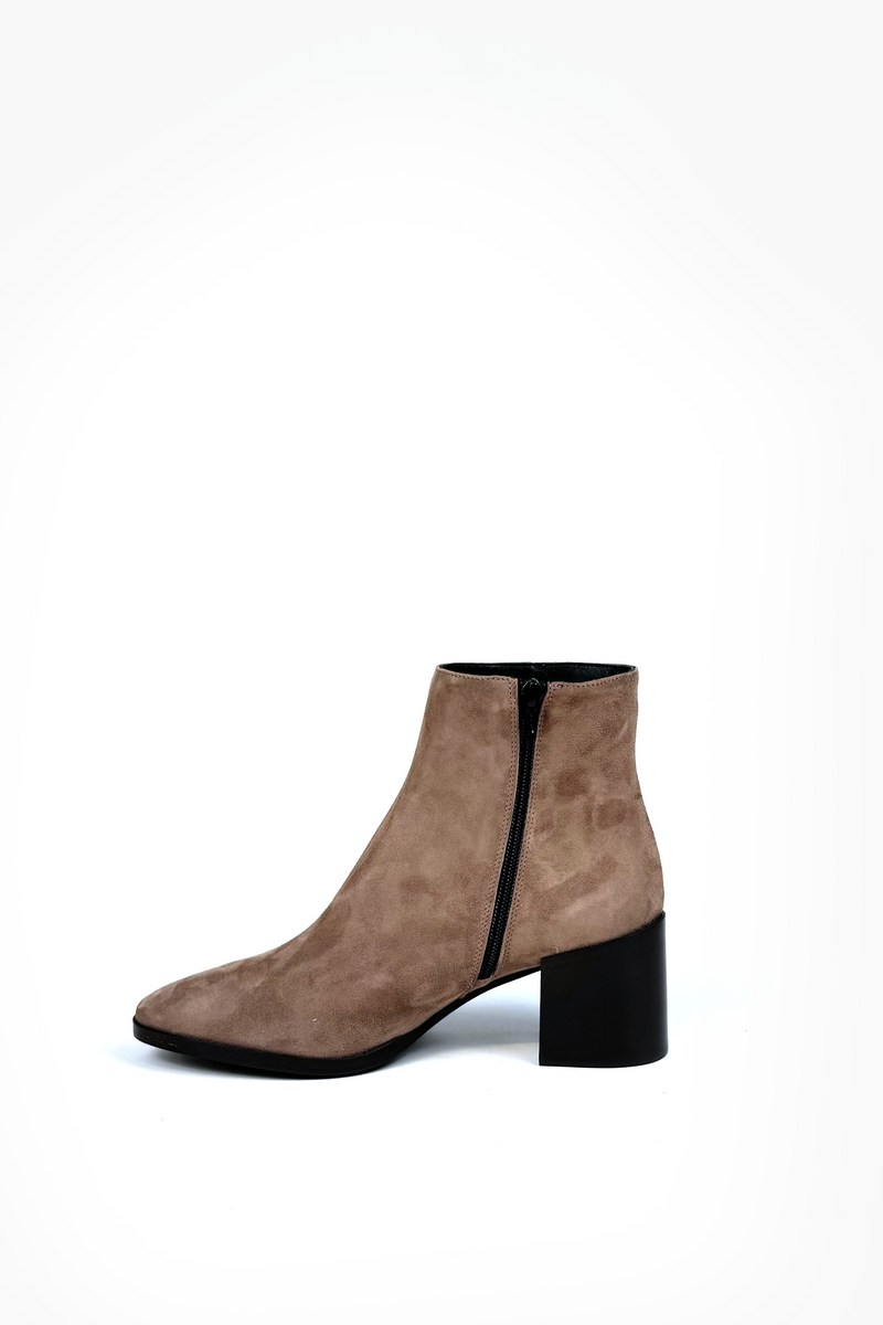 Suede ankle boots Gioia